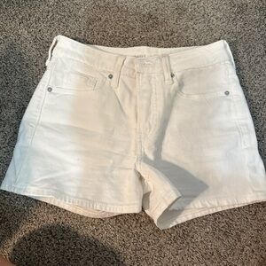 Old Navy Women's Cream Jean Shorts
